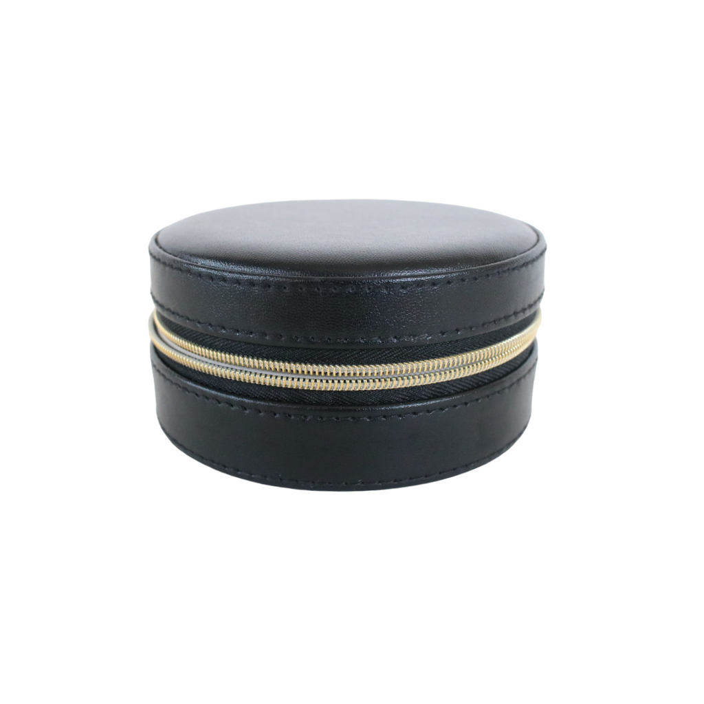 Compact black leather jewelry travel case - Safely store and transport your precious accessories with this sleek, on-the-go solution.